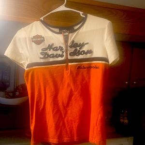 Women’s Harley Davidson shirt